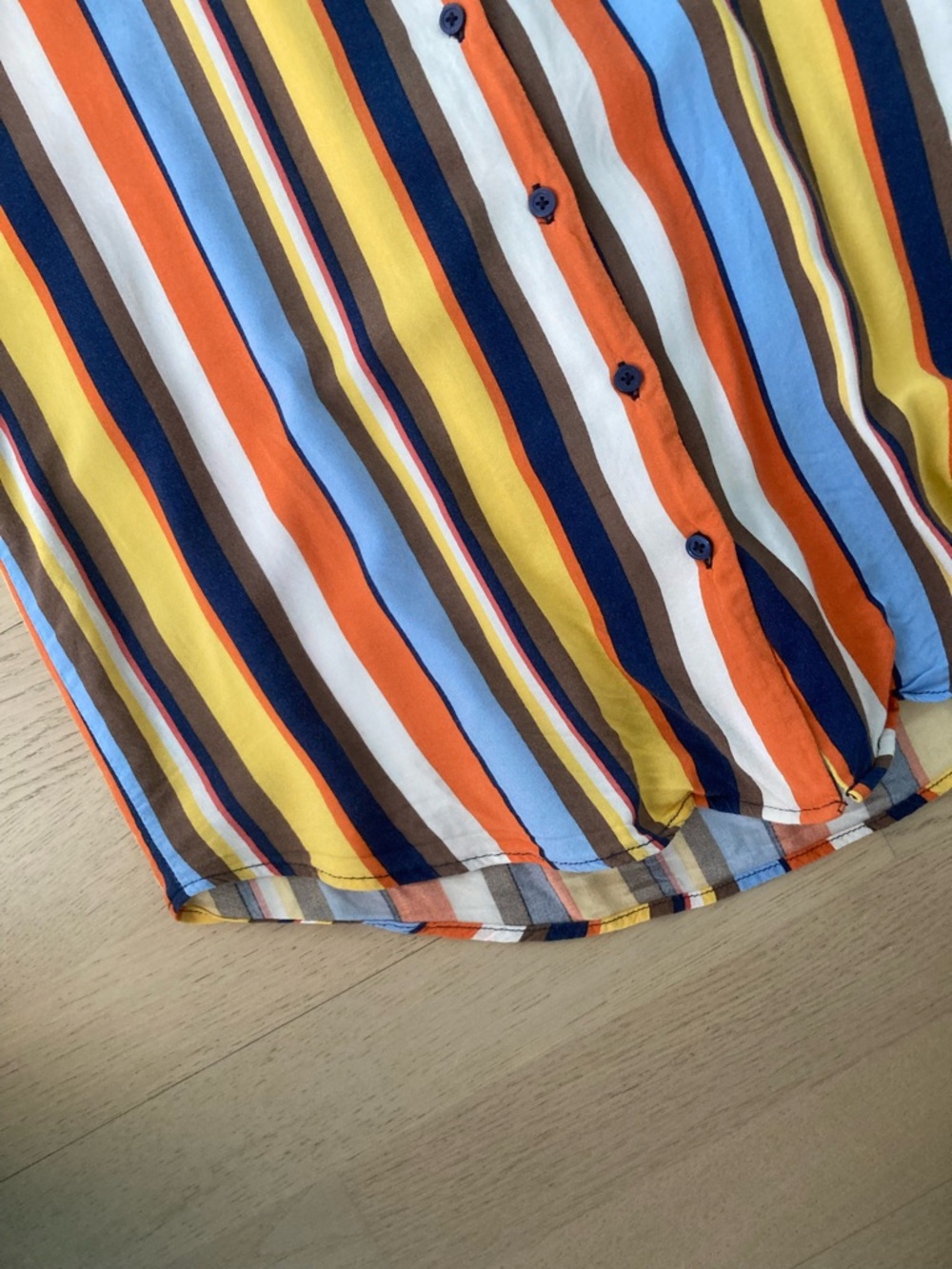 Striped Button-Up Short Sleeve Top - Picture 4 of 6